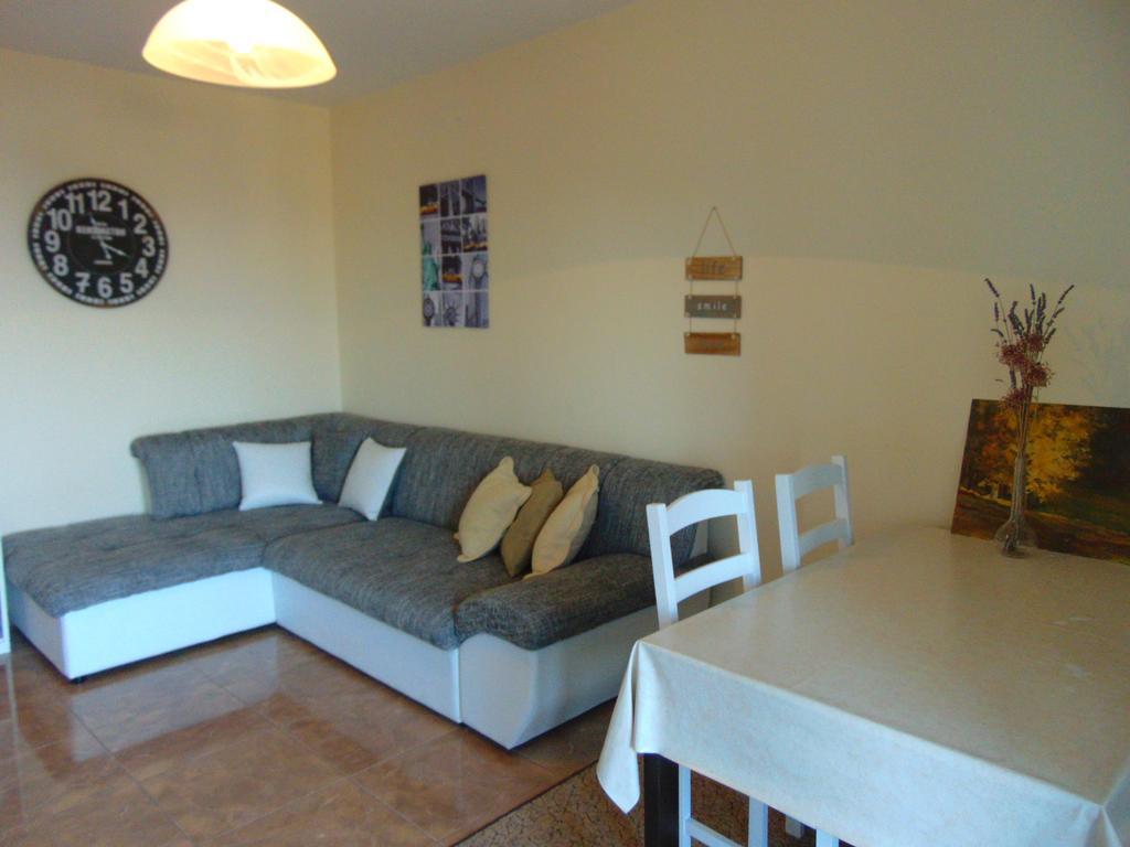 Guest House Jelsa Jelsa  Bagian luar foto