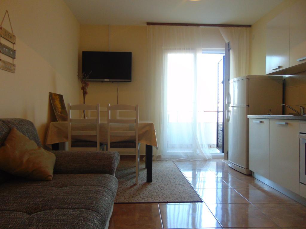 Guest House Jelsa Jelsa  Bagian luar foto